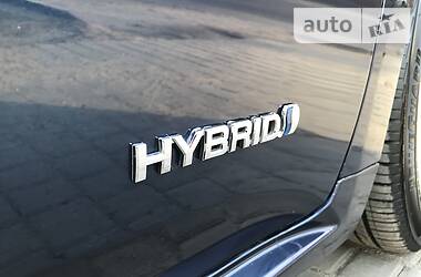 Седан Toyota Avalon 2013 в 