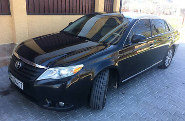 Седан Toyota Avalon 2010 в 