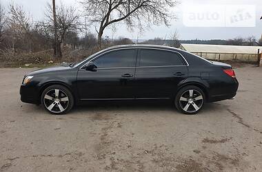 Седан Toyota Avalon 2006 в 
