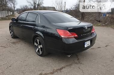 Седан Toyota Avalon 2006 в 