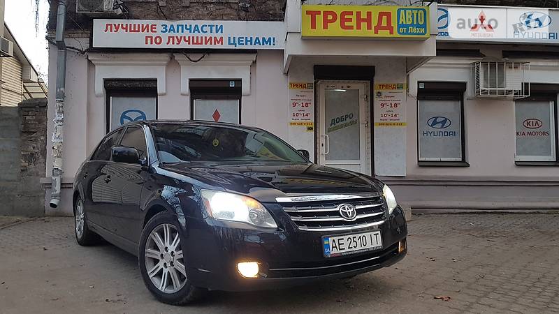 Седан Toyota Avalon 2007 в 