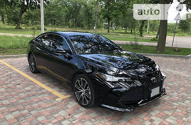 Toyota Avalon 2018