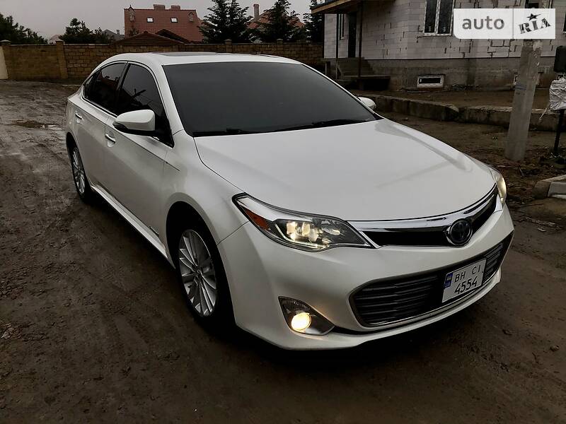 Седан Toyota Avalon 2013 в Одесі