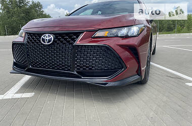 Toyota Avalon 2019