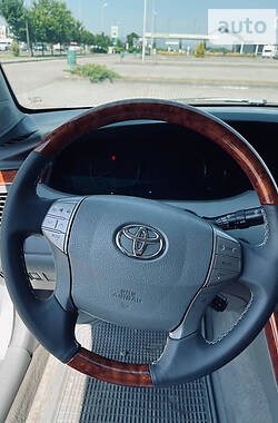 Седан Toyota Avalon 2006 в Тячеве