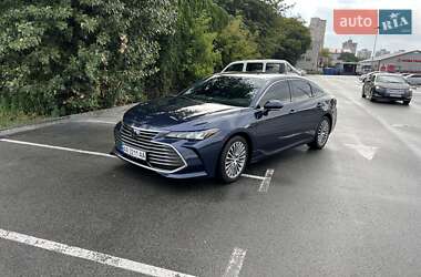 Toyota Avalon 2019