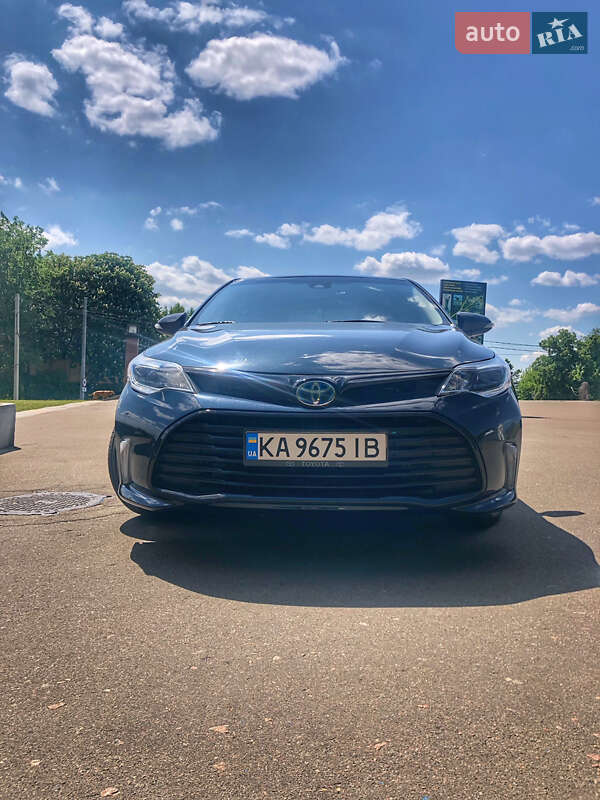 Седан Toyota Avalon 2017 в Києві фото 2 Седан Toyota Avalon 2017 в Києві