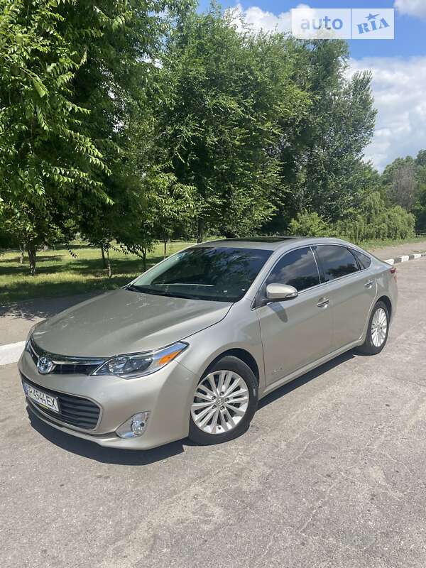 Седан Toyota Avalon 2015 в Днепре