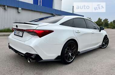 Седан Toyota Avalon 2021 в 