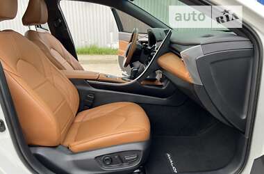 Седан Toyota Avalon 2021 в 