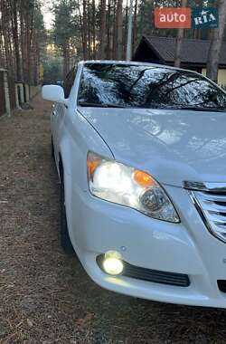 Седан Toyota Avalon 2008 в Киеве