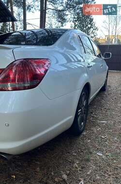 Седан Toyota Avalon 2008 в Киеве