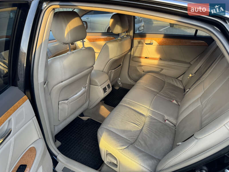 Седан Toyota Avalon 2007 в Киеве