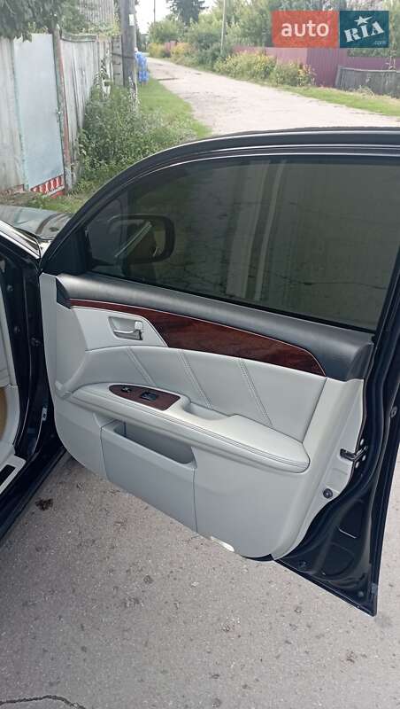 Седан Toyota Avalon 2007 в Куликівці