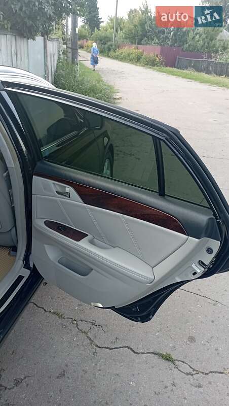 Седан Toyota Avalon 2007 в Куликівці