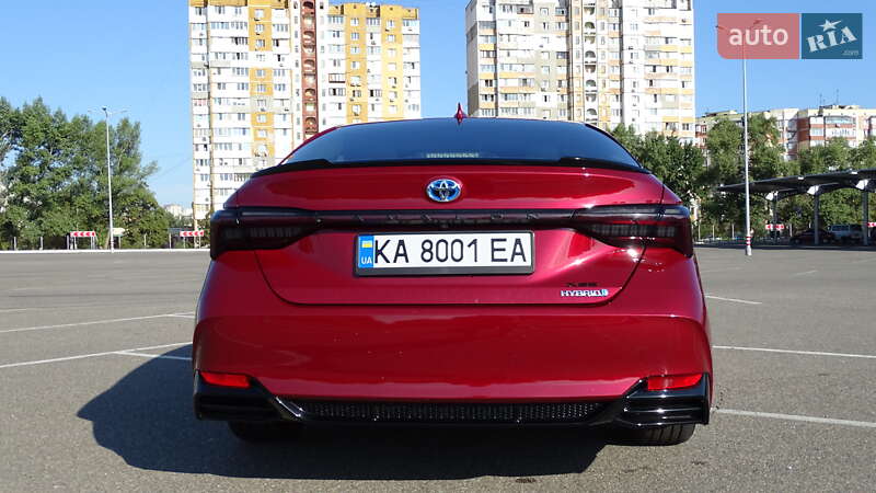 Седан Toyota Avalon 2019 в Киеве