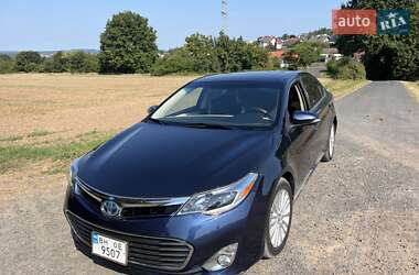 Toyota Avalon 2015