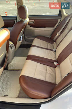 Седан Toyota Avalon 2002 в 
