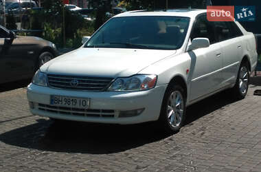 Седан Toyota Avalon 2002 в 