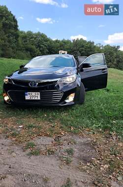 Седан Toyota Avalon 2013 в Тернополе