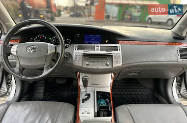 Седан Toyota Avalon 2005 в Кривом Роге