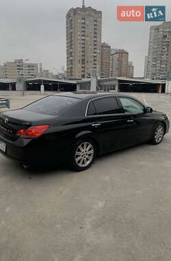 Седан Toyota Avalon 2007 в Києві