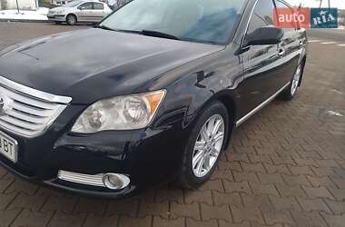 Седан Toyota Avalon 2008 в Косові