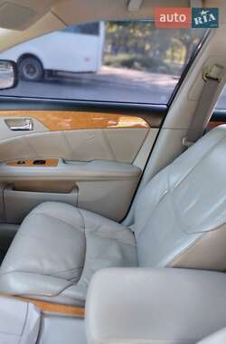 Седан Toyota Avalon 2007 в 