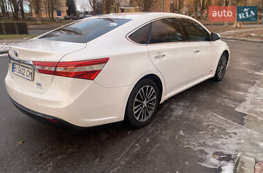 Седан Toyota Avalon 2013 в Полтаві