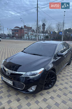 Toyota Avalon 2013