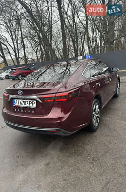 Седан Toyota Avalon 2016 в Броварах