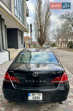 Седан Toyota Avalon 2010 в Одесі