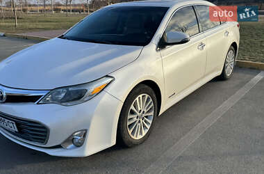 Седан Toyota Avalon 2014 в Киеве