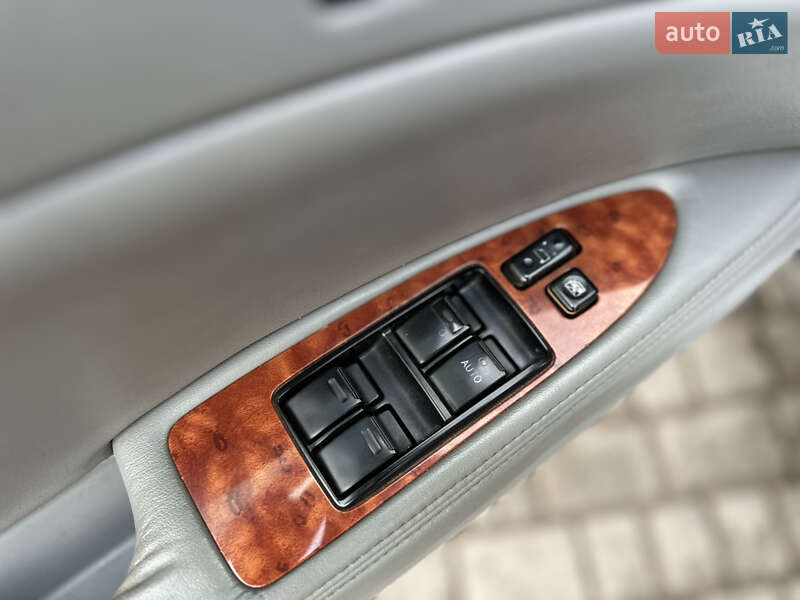 Седан Toyota Avalon 2005 в Кривом Роге фото 30 Седан Toyota Avalon 2005 в Кривом Роге