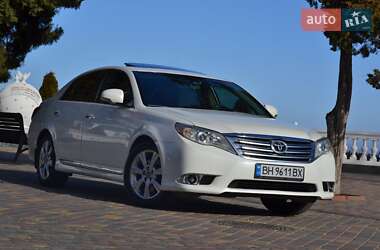 Седан Toyota Avalon 2011 в 