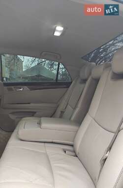 Седан Toyota Avalon 2011 в 