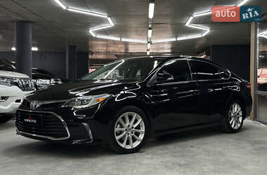 Седан Toyota Avalon 2013 в Одесі