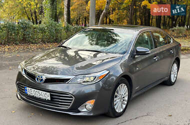 Седан Toyota Avalon 2014 в 