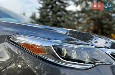 Седан Toyota Avalon 2014 в 