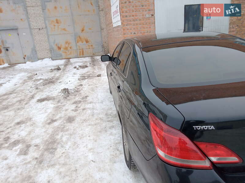 Седан Toyota Avalon 2007 в Ківерцях