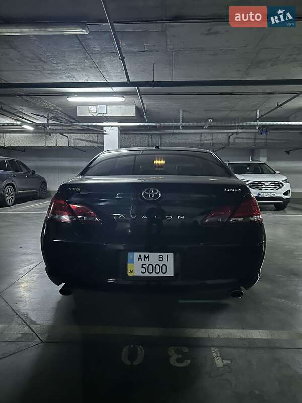 Седан Toyota Avalon 2008 в Києві
