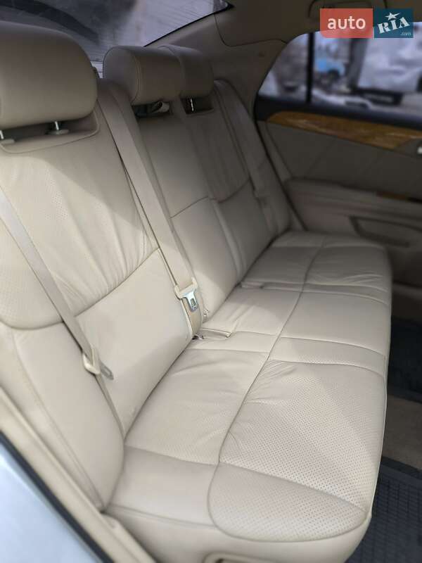 Седан Toyota Avalon 2006 в Добровеличковке