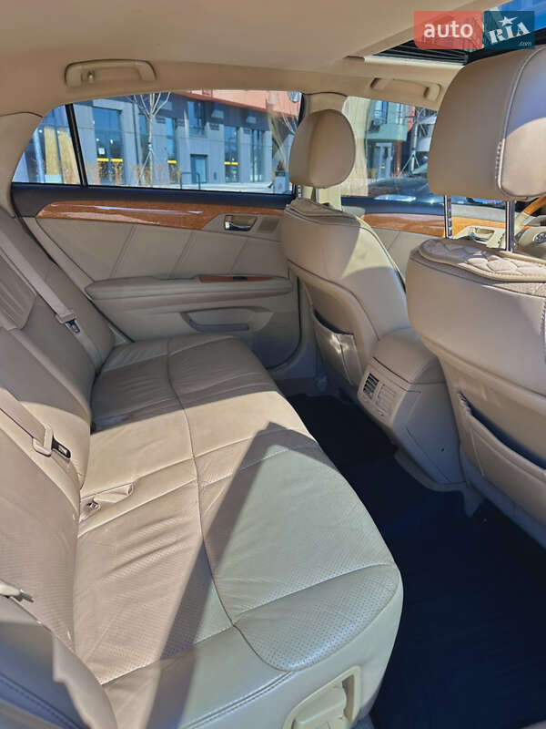 Седан Toyota Avalon 2006 в Києві