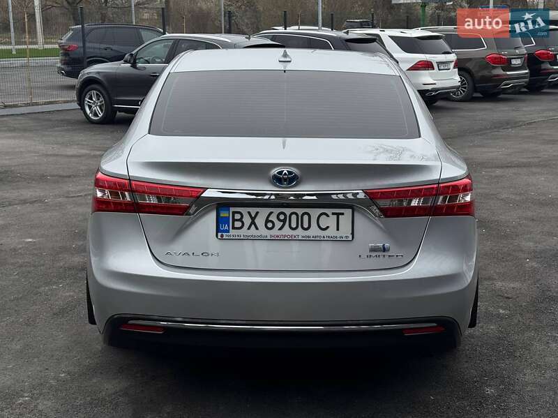 Седан Toyota Avalon 2013 в Каменец-Подольском