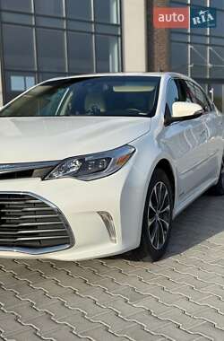 Седан Toyota Avalon 2017 в 