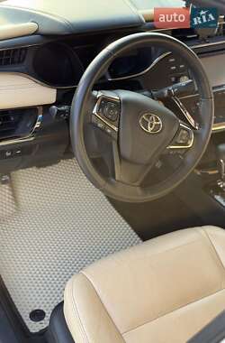 Седан Toyota Avalon 2017 в 