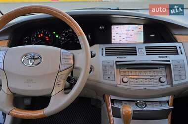 Седан Toyota Avalon 2006 в Житомире