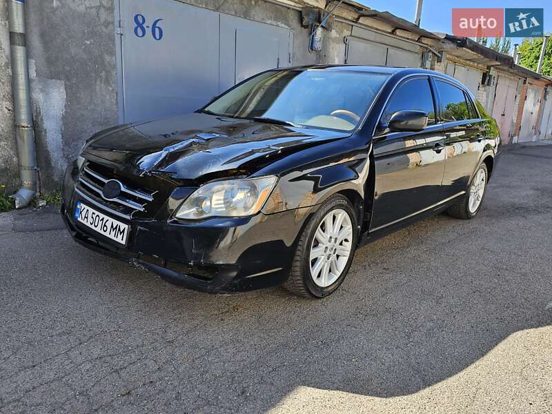 Седан Toyota Avalon 2007 в 