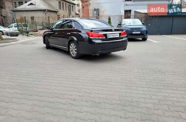 Седан Toyota Avalon 2010 в 