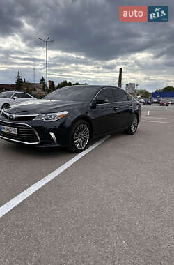 Седан Toyota Avalon 2018 в 
